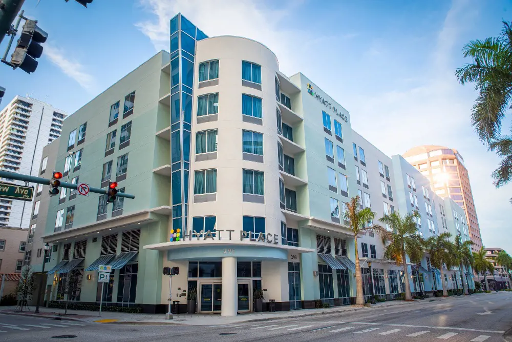 The perfect location for the perfect vacation with both beach and downtown in walking distance