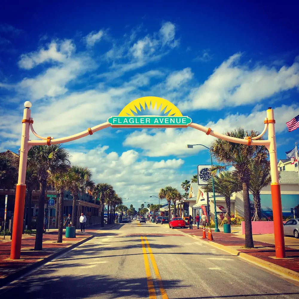 Flagler Avenue is the most visit street park in the place