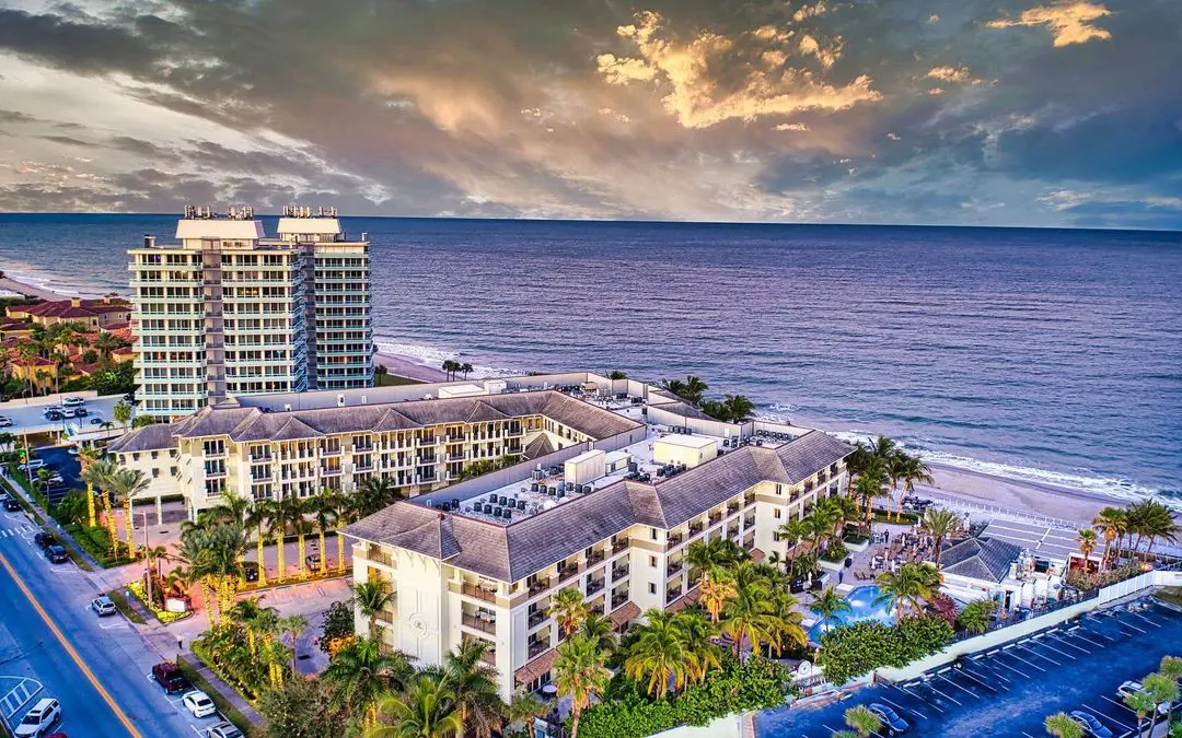 It is one of the luxury hotel in Vero Beach